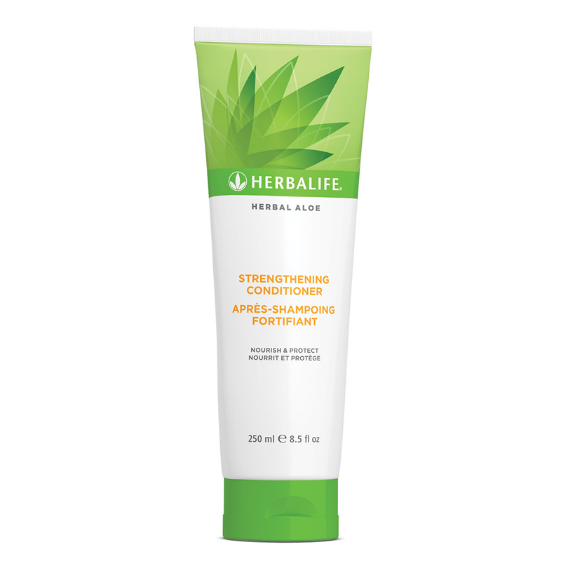 Herbal Aloe stärkande balsam / Herbal Aloen Strengthening Conditioner - 250 ml